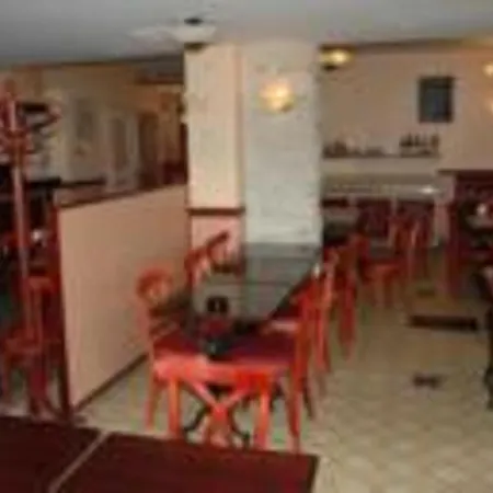 La Terrasse *